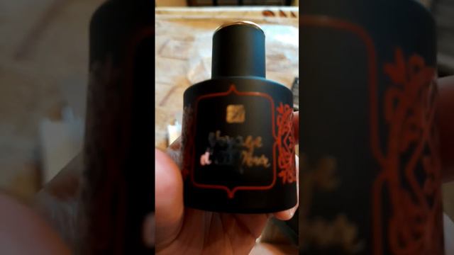 Аромат номер 352 от компании Armelle. Называется Amsterdam. Аромат очень стойкий и очень приятный смотреть онлайн