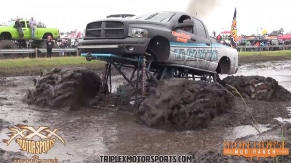 Битва МОНСТРОВ в Грязи! МОНСТР ТРАКИ МЕСЯТ ГРЯЗЬ! Off-Road