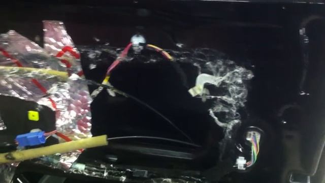Установка стекла ADVGLASS на LC 200 Installation of glass ADVGLASS , смотреть онлайн
