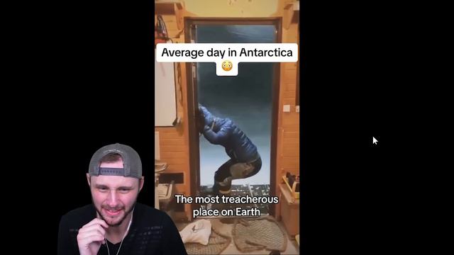 Places You Should Never Visit Alone.. смотреть онлайн