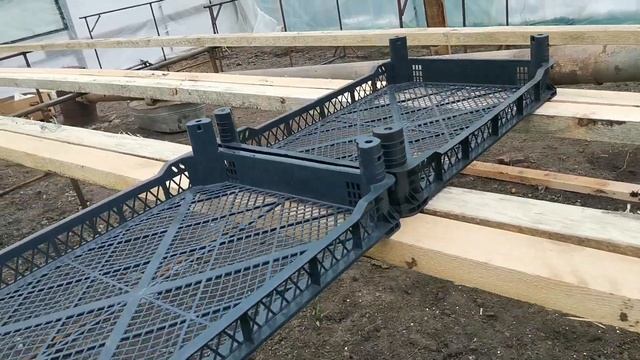 теплица для табака, стеллажи , горшки ,земля смотреть онлайн