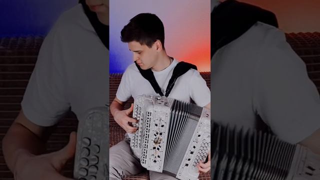КАК ЭТО ЗВУЧИТ НА ГАРМОНИ?! 🔥🔥🔥 смотреть онлайн