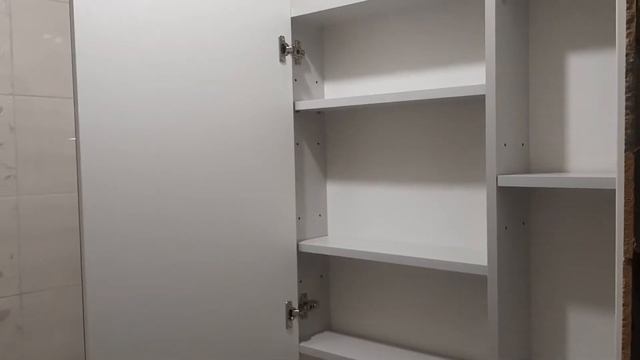 Шкаф с зеркалом для ванной АВН Line 70 Видеоотзыв (обзор) Светланы смотреть онлайн