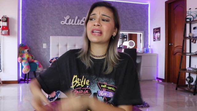 HAY DOS TIPOS DE CHICAS ¿Cuál eres tú? Situaciones graciosas - Lulu99 смотреть онлайн