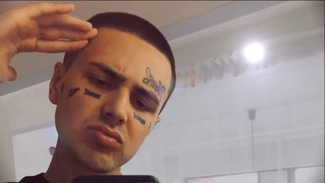 Рэпер Face свёл с лица все татуировки. смотреть онлайн