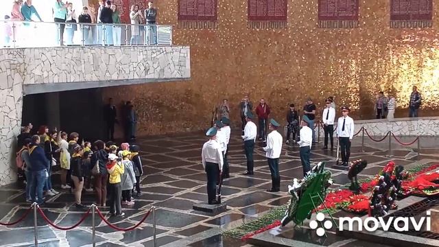 Смена почётного караула. Зал воинской славы, Мамаев Курган. смотреть онлайн