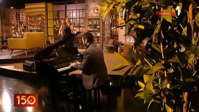 Jelena Tomasevic - Floyd + Tekst смотреть онлайн