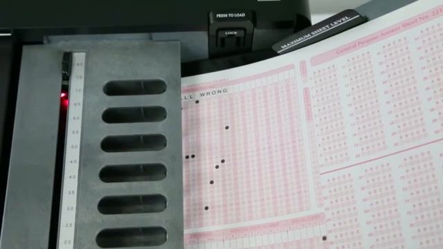 iNSIGHT 4ES with SelfScore смотреть онлайн