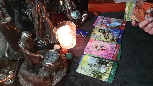 2 Вариант - КТО О ВАС ПОСТОЯННО ДУМАЕТ И ПОЧЕМУ 🎭🌈🍀 смотреть онлайн