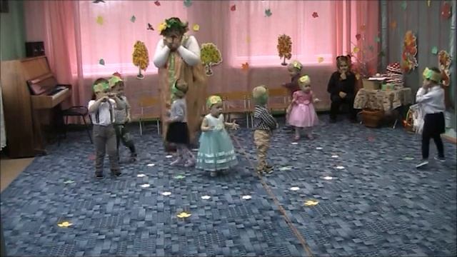 Младшая группа Осеннее развлечение 2021 Марьинский детский сад смотреть онлайн