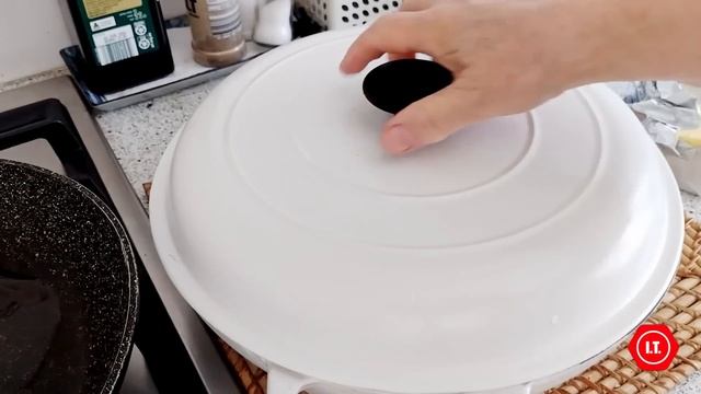 Необычные куриные котлеты и картофельное пюре. Наш обычный ужин. смотреть онлайн