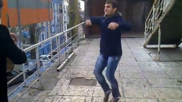 танцы обниманцы ; смотреть онлайн