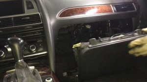 Замена воздушного фильтра Ауди А6 с6