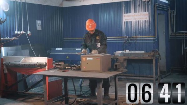 Вскрываем сейф Valberg Карат-30. Проверка сейфа Valberg на прочность.