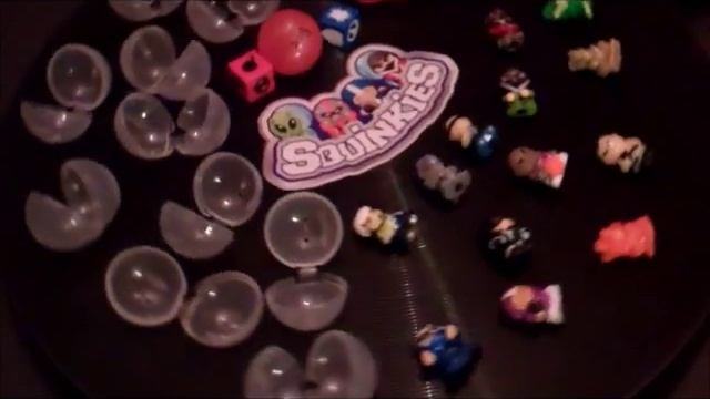 Squinkies Boys Review by James Childs. смотреть онлайн