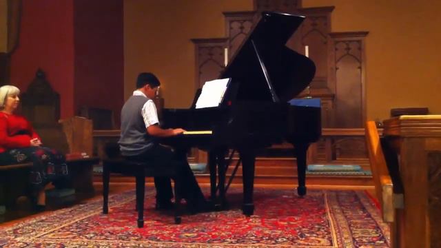 playing Amazing Grace @ church & during my piano recital смотреть онлайн