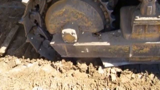 Определяем тяговые параметры с вывешенными телегами на бульдозере смотреть онлайн