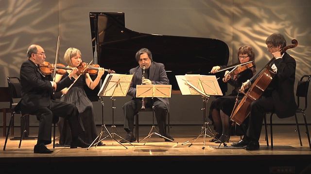 Carl Maria von Weber Clarinet Quintet, Op 34 III Menuetto смотреть онлайн