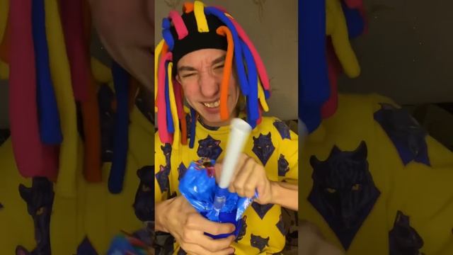 Распаковка большого чупа-чупса от Китайки ?? смотреть онлайн