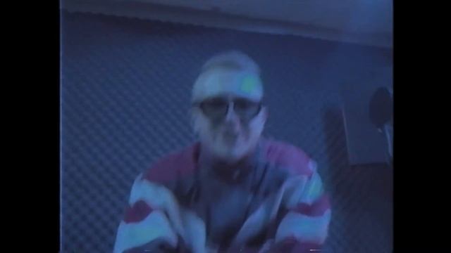 Trouble смотреть онлайн