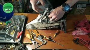 Как на бензопиле поменять сальники коленвала.