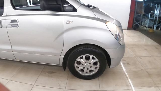 Hyundai Grand Starex I 2.5 AT (174 л.с.) 2010 смотреть онлайн