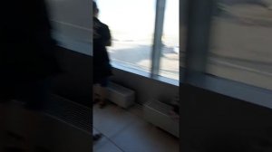 В аэропорту Толмачево перед вылетом.