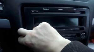 № 3 Снимаем магнитолу swing Шкода Октавия а5