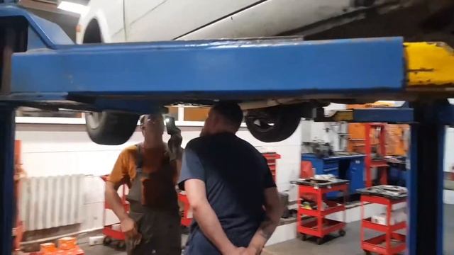 Байк-пост в Кемерово, Ремонт машины в Новосибе смотреть онлайн