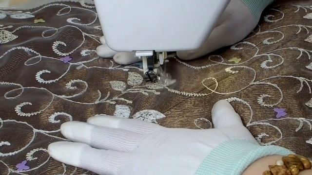 ???Из остатков тюля и штор СУПЕР КРАСИВАЯ подушка! Новая стеганая ткань из обрезков!?? смотреть онлайн