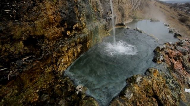 Горячий источник на горе Горячей в Пятигорске 2019