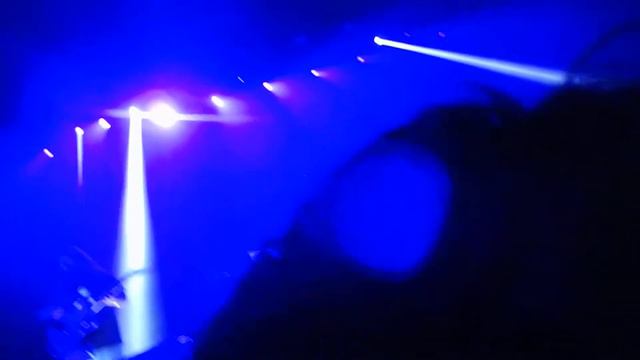 Deftones - Knife Prty + Elite wiz walkabout of Chino Moreno (live Zenith Friday, September 6th 2013 смотреть онлайн