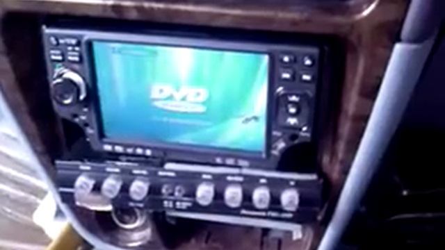 5 inch 1.5DIN Monitor/DVD Player (LA Auto Kuching) смотреть онлайн