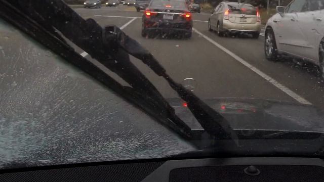 Mercedes-Benz M272 And M276 Driving Sound Comparison