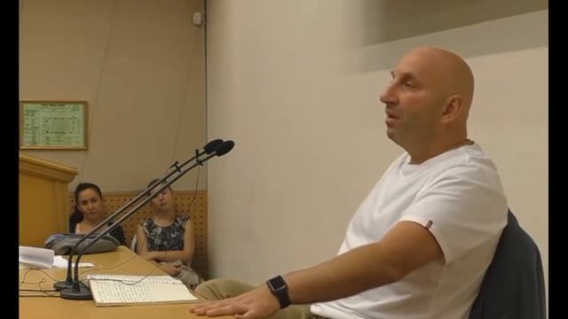 Неудобная женщина смотреть онлайн