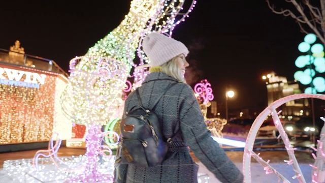 SONY A6300 + SIGMA 16MM 1.4 + ZHIYUN CRANE V2 (LOWLIGHT TEST)