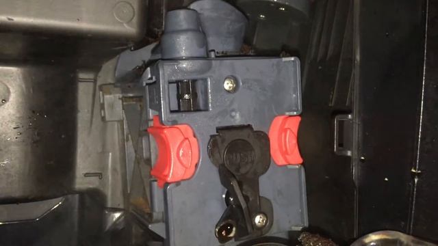 Кофемашина DeLonghi ESAM 4000.B гадит смотреть онлайн