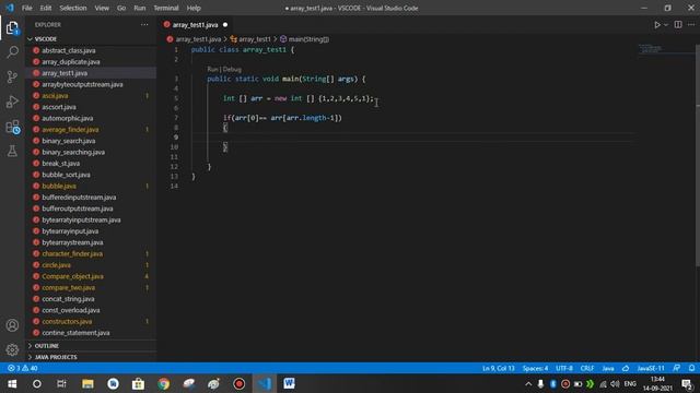 Write a Java program to test if the first and the last element of an array of integers are same смотреть онлайн