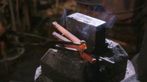Brisingr - Eragon - MAN AT ARMS: REFORGED