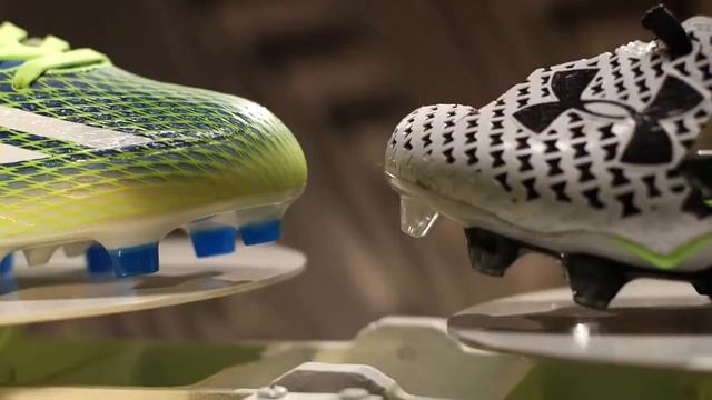 Eric Berry & Sammy Watkins тестируют бутсы Adidas смотреть онлайн