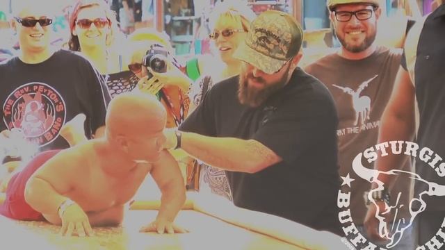 Zac Brown Midget Bowling смотреть онлайн