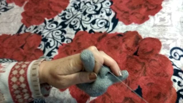 Чтобы подклад на перчатках не выворачивался. Мастер-класс. смотреть онлайн