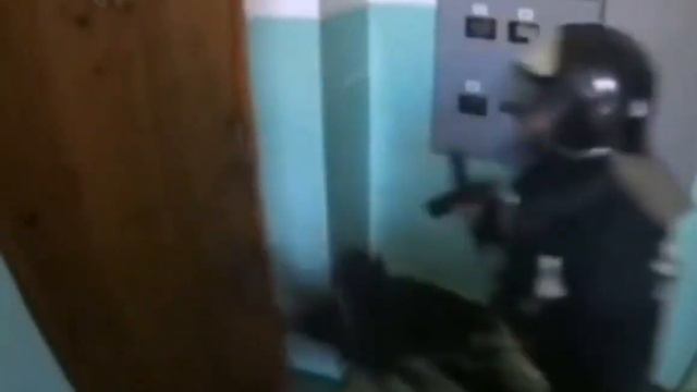 А всякая проблема понятны изнутри 1 2 3 и мы внутри смотреть онлайн