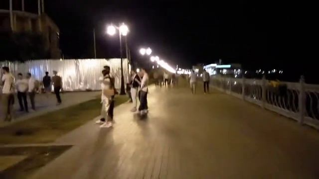 Прогулка по ночной Астрахани смотреть онлайн