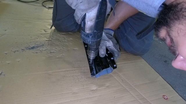 Ремонт машини з передової . Subaru Legacy I Repair of the car from the front line смотреть онлайн