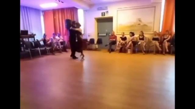 Peter Manchia y Vanessa Presutti - Esibizione alla milogna La Racional смотреть онлайн