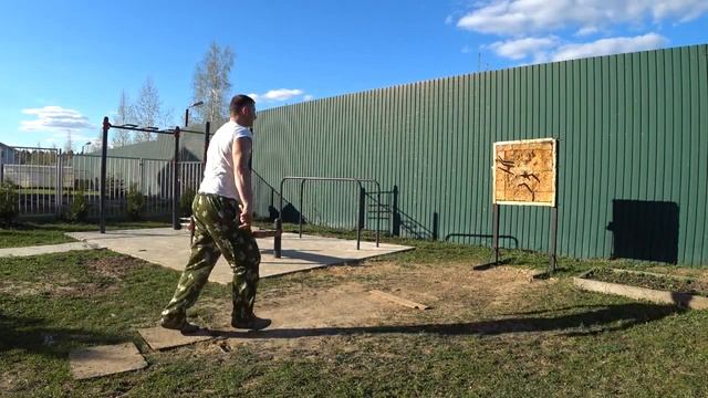 Метание ножей. Обзор ножа Лютый смотреть онлайн