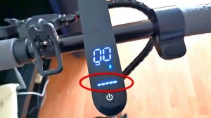 Первый опыт аренды самоката по подписке. Первые проблемы глюк заряда. Меняю самокат AOVO M365 Pro