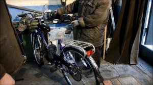 Запуск классического мотовелосипеда