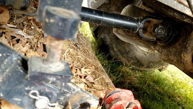 How to remove the mid-mount mowing deck off a Massey Ferguson GC1705, drive over mower deck. смотреть онлайн
